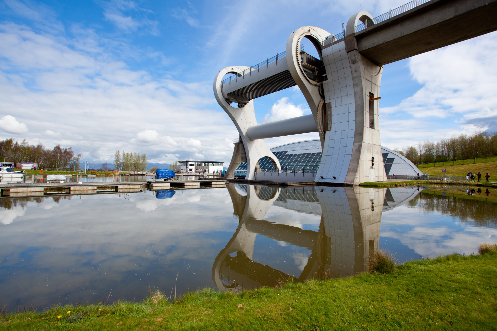 River turbines harness hydrokinetic energy for clean, reliable electricity near water bodies. They're efficient and eco-friendly.